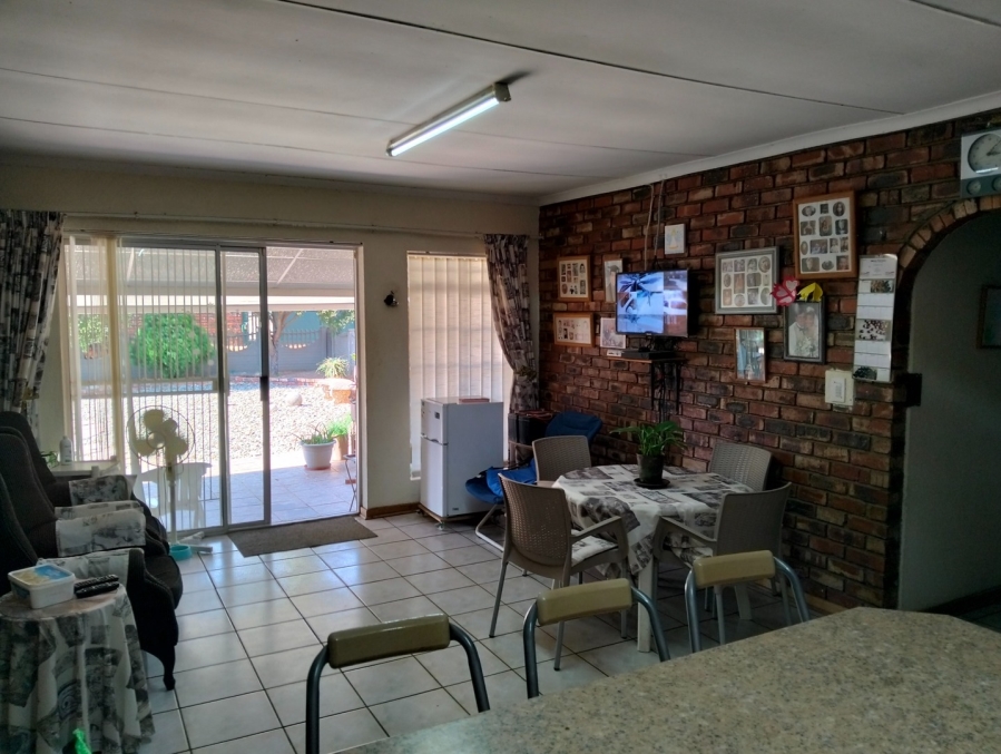 3 Bedroom Property for Sale in Orkney Park North West